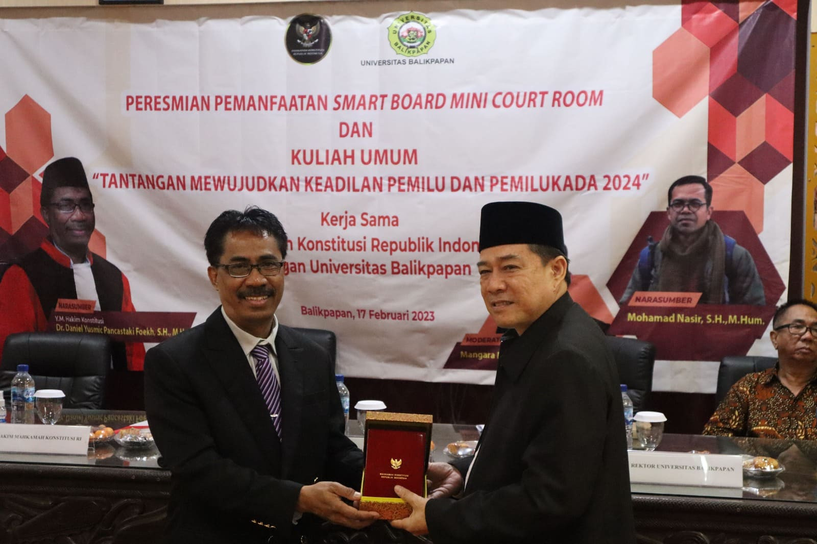 Persesmian Pemanfaatan Smart Board Mini Court Room dan  Kerja sama Fakultas Hukum Universitas Balikpapan dengan Mahkamah Konstitusi Republik Indonesia .